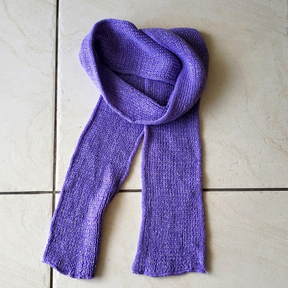 #10668-13 Minimalist unicolor scarf,Mauve and silver.